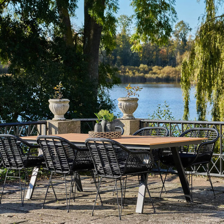 Table jardin plateau en PE aspect bois naturel, pieds aluminium noir - CLIFIRA