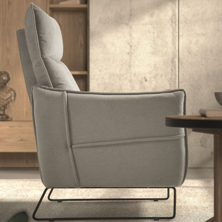 Fauteuil relax tissu gris clair, piètement métal luge - HASSANOR
