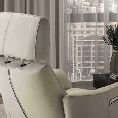 Fauteuil relax électrique pivotant cuir gris clair - REIRA