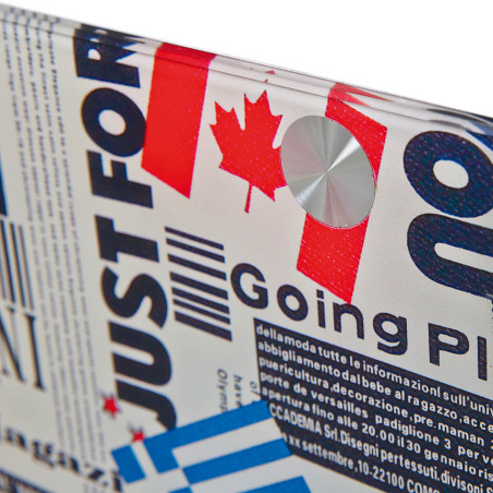 Table d'appoint sur roulettes motif drapeaux - IRLAN