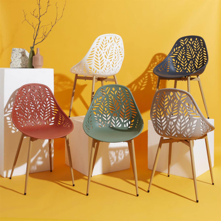 Lot de 4 chaises de jardin coque plastique ajourée blanc pieds métal - SAYRA